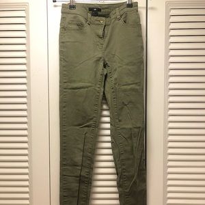 H&M Olive Green Skinny Jeans size 24